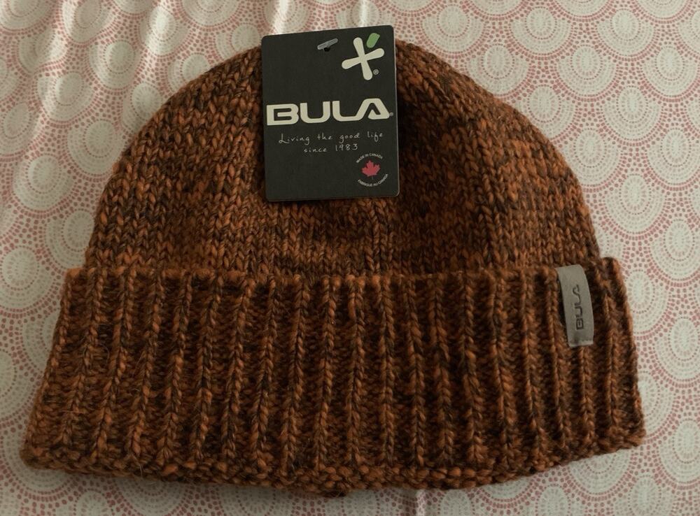New NWT Bula Mountain Beanie One Size Orange Made Canada Ski
